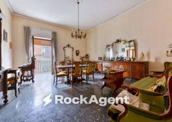 Salone - Appartamento via Sant'Antonio Abate, Napoli - foto 1
