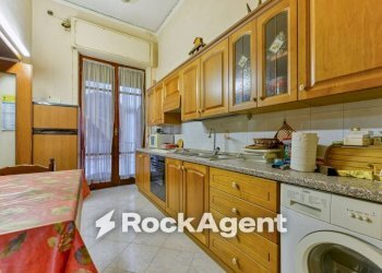 Cucina - Appartamento via Sant'Antonio Abate, Napoli - foto 7