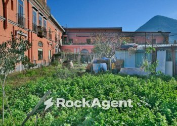 Giardino - Three-room apartment salita Scanzano, 10, Castellammare di Stabia - photo 8