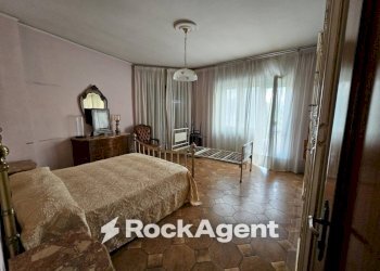 Camera da letto - Quadrilocale piazza Annunziata, 4, Angri - foto 15