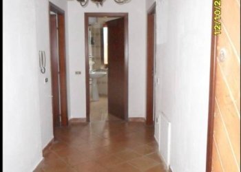 Corridoio - Casa indipendente via Grisi, 2, Trecchina - foto 21