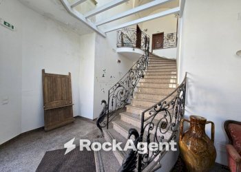 Interno palazzo - Hotel via Santa Cesarea Terme, 72, Minervino di Lecce - foto 8