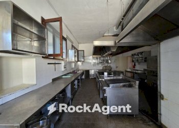 Interno non residenziale - Hotel via Santa Cesarea Terme, 72, Minervino di Lecce - foto 25
