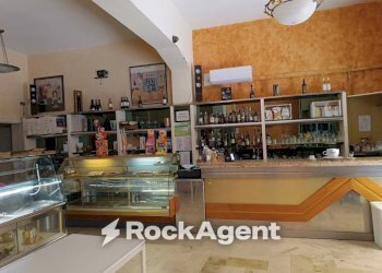 Interno non residenziale - Bar Tavola Calda - Fredda via Salvatore Trinchese, 22, Martano - foto 10