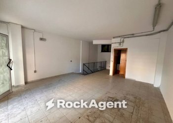 Stanza non arredata - Negozio largo Virgilio Brocchi, 5, Roma - foto 3