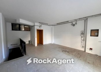 Stanza non arredata - Negozio largo Virgilio Brocchi, 5, Roma - foto 4