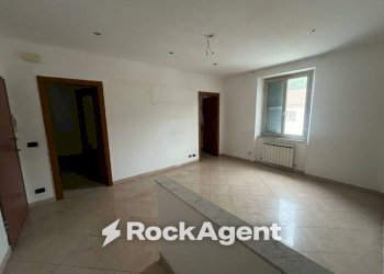 Cucina - Four-room apartment via alla Vittoria, 2, Busalla - photo 3