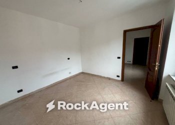 Camera da letto - Four-room apartment via alla Vittoria, 2, Busalla - photo 5