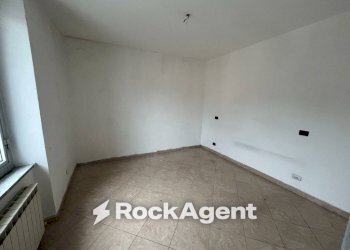 Camera da letto - Four-room apartment via alla Vittoria, 2, Busalla - photo 8
