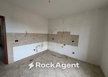 Cucina - Four-room apartment via alla Vittoria, 2, Busalla - photo 10