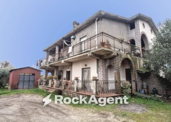 Facciata - Villa Sudano, Vignanello VT, Vignanello - foto 1