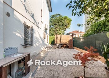 Giardino - Four-room apartment via Santa Giustina, 16, Selvazzano Dentro - photo 19