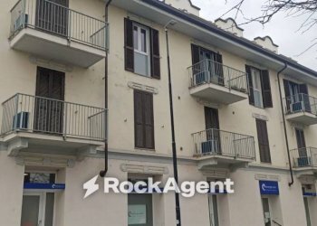 Facciata - Three-room apartment viale Milite Ignoto, 56, Alessandria - photo 24