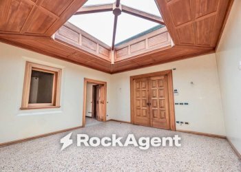 Stanza non arredata - Villa via Boiago, 25, Quinto di Treviso - photo 2