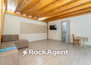 Salone - One-room apartment via Sacchero, 16, Catania - photo 4