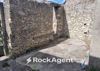 Zona - Casa indipendente vico Mancini, Gioiosa Ionica - foto 12