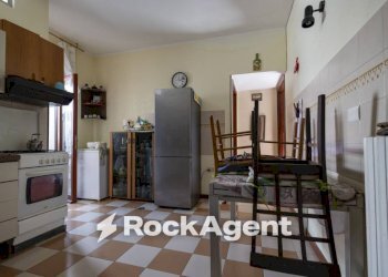 Cucina - Two-room apartment via Vincenzo Catalani, 25, Catanzaro - photo 4