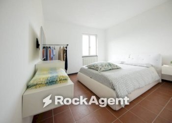 Camera da letto - Three-room apartment Frazione San Bartolomeo, Sori - photo 15
