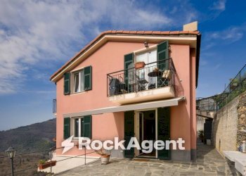 Facciata - Three-room apartment Frazione San Bartolomeo, Sori - photo 29