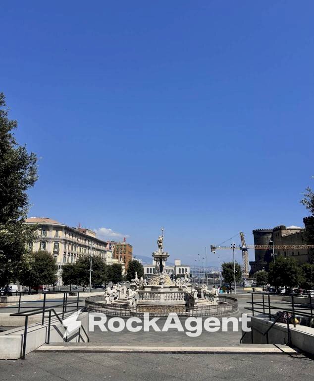 Zona - Shop via Giuseppe Pisanelli, Napoli (neighborhood San Ferdinando) - photo 1