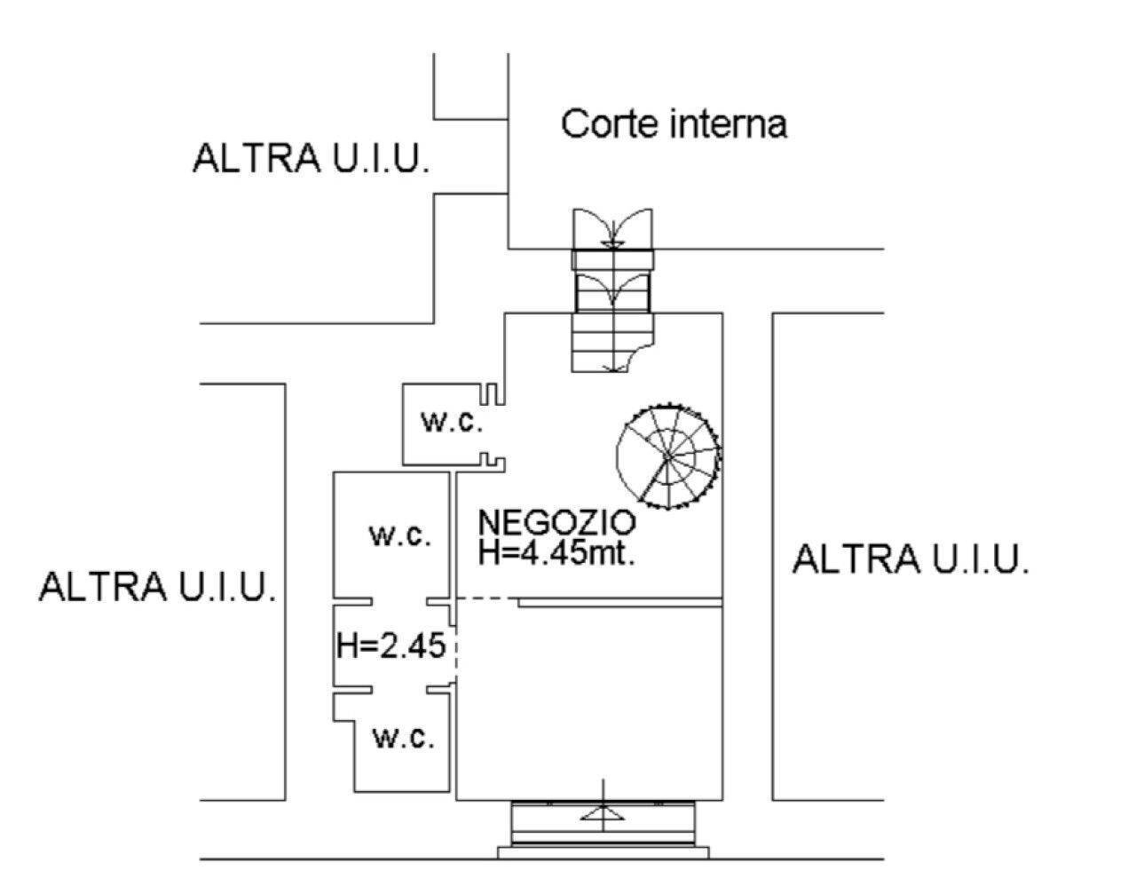 Shop via Giuseppe Pisanelli, Napoli (neighborhood San Ferdinando) - floor plans 1