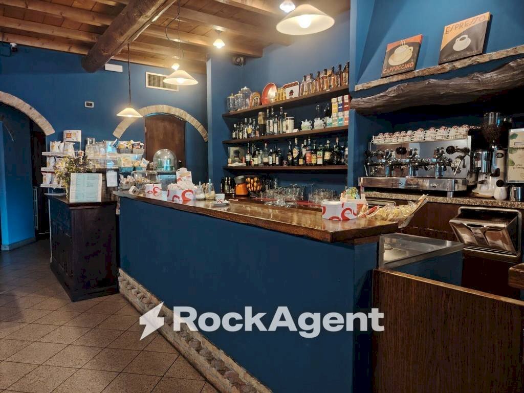 Interno non residenziale - Cafeteria - Cold Bar via San Pietro in Verzolo, 19, Pavia - photo 2