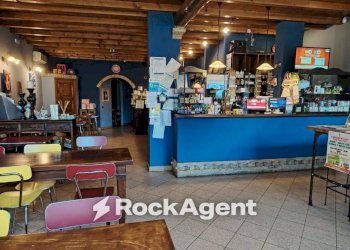 Interno non residenziale - Cafeteria - Cold Bar via San Pietro in Verzolo, 19, Pavia - photo 3