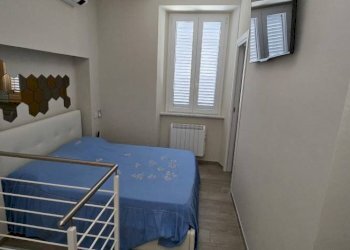 Camera da letto - Two-room apartment viale Stazione, Massa - photo 4