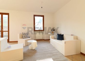 Terraced Villa via pablo neruda, 20
Provaglio d'Iseo, Provaglio d'Iseo - photo 3