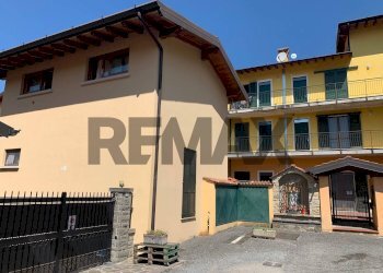 One-room apartment Adrara San Martino, BG, Adrara San Martino - photo 1