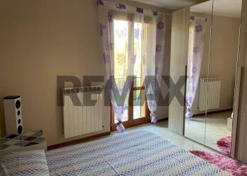 One-room apartment Adrara San Martino, BG, Adrara San Martino - photo 4