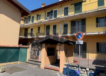 One-room apartment Adrara San Martino, BG, Adrara San Martino - photo 6