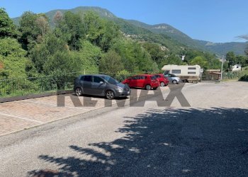 One-room apartment Adrara San Martino, BG, Adrara San Martino - photo 8