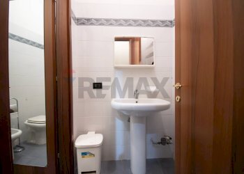 Commercial Premises Via Campo, 32
Iseo, Iseo - photo 18