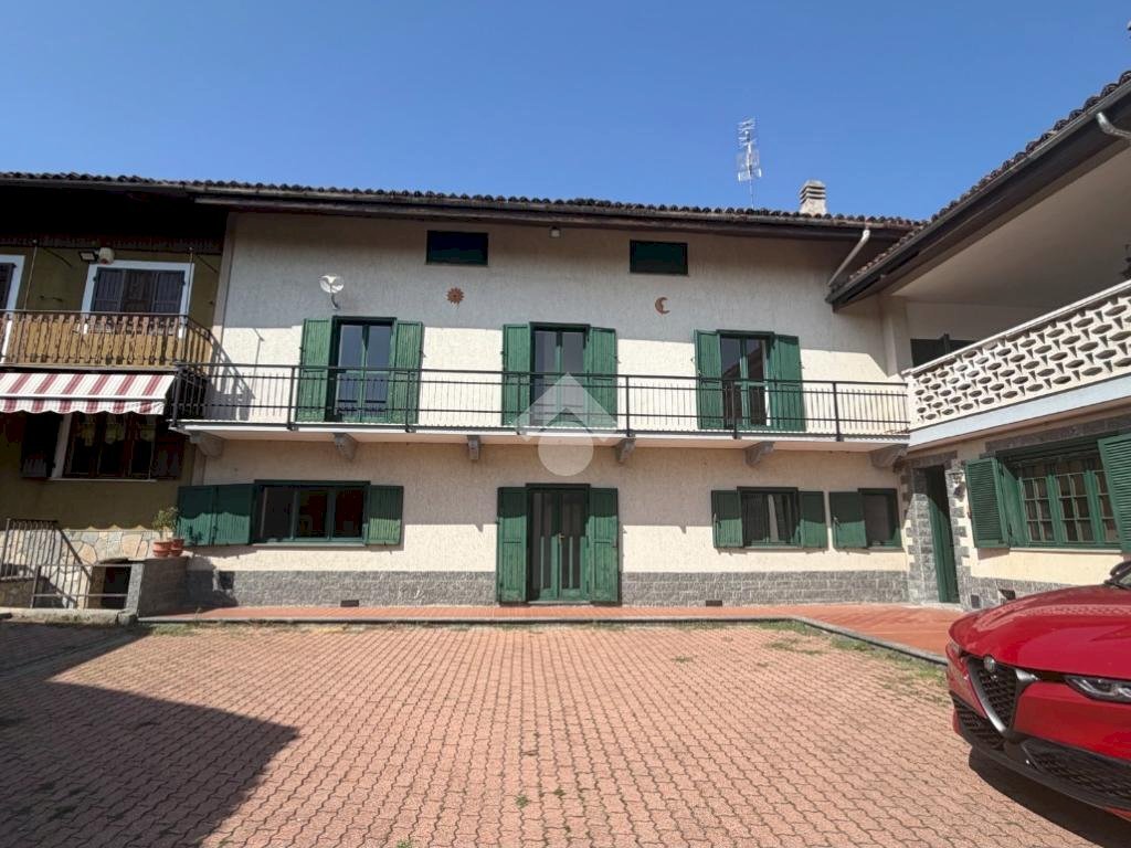 Semi-detached house Strada cimenasco, Castagneto Po - photo 2