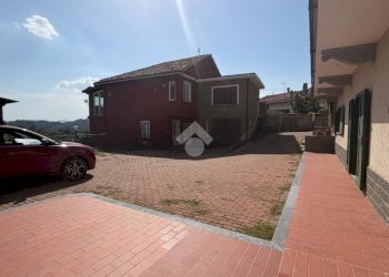 Semi-detached house Strada cimenasco, Castagneto Po - photo 3