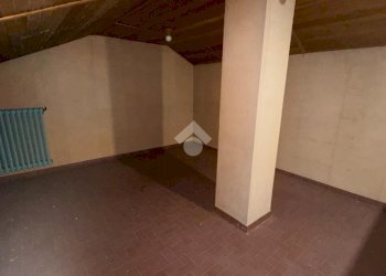 Semi-detached house Strada cimenasco, Castagneto Po - photo 34