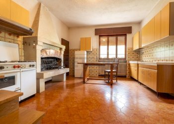 Gemini_Generated_Image_i7d7qgi7d7qgi7d7 - Villa Via Ragazzi del '99 17, Longare - photo 4