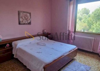 CAMERA MATRIMONIAL4 - Three-room apartment Via Giosuè Carducci, Tribiano - photo 9