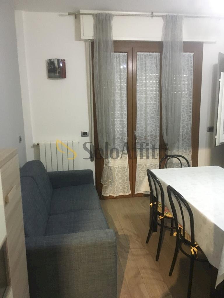 6b411b05-29df-4910-b6bc-e591ee9a7f5b - Appartamento Viale Regina Margherita 119G, Rimini - foto 1