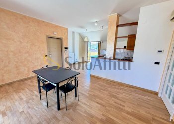 SOGGIORNO - Three-room apartment Via Galileo Galilei 100, Teramo - photo 5