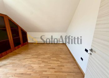 CAMERA 2 - Three-room apartment Via Galileo Galilei 100, Teramo - photo 14