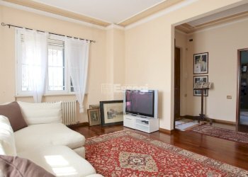 vendesi villetta indipendente con giardino capanno - Villa Via del Parco 49, Capannori - photo 14