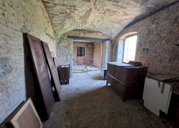 PHOTO-2026-08-04-11-57-03 (1) - Appartamento Sarzana - foto 6