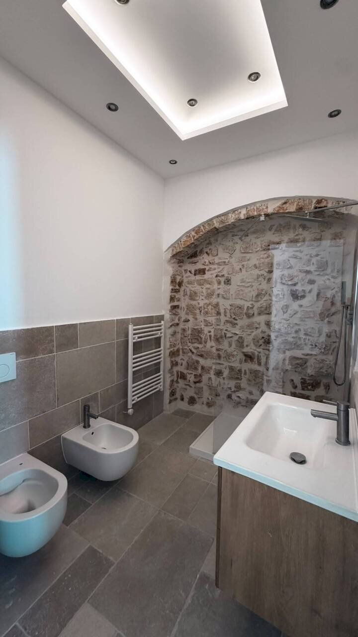 bagno - Three-room apartment Via Vincenzo Longo 23, Castellana Grotte - photo 3