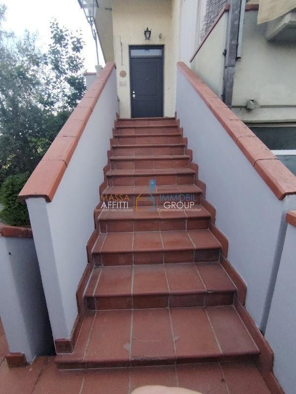 4 - Porzione di casa Via Romana 219, Massa - foto 3