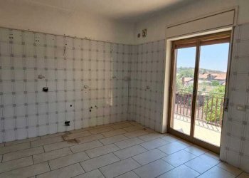 WhatsApp Image 2026-08-07 at 11.32.35 (3) - Four-room apartment Pedara - photo 11
