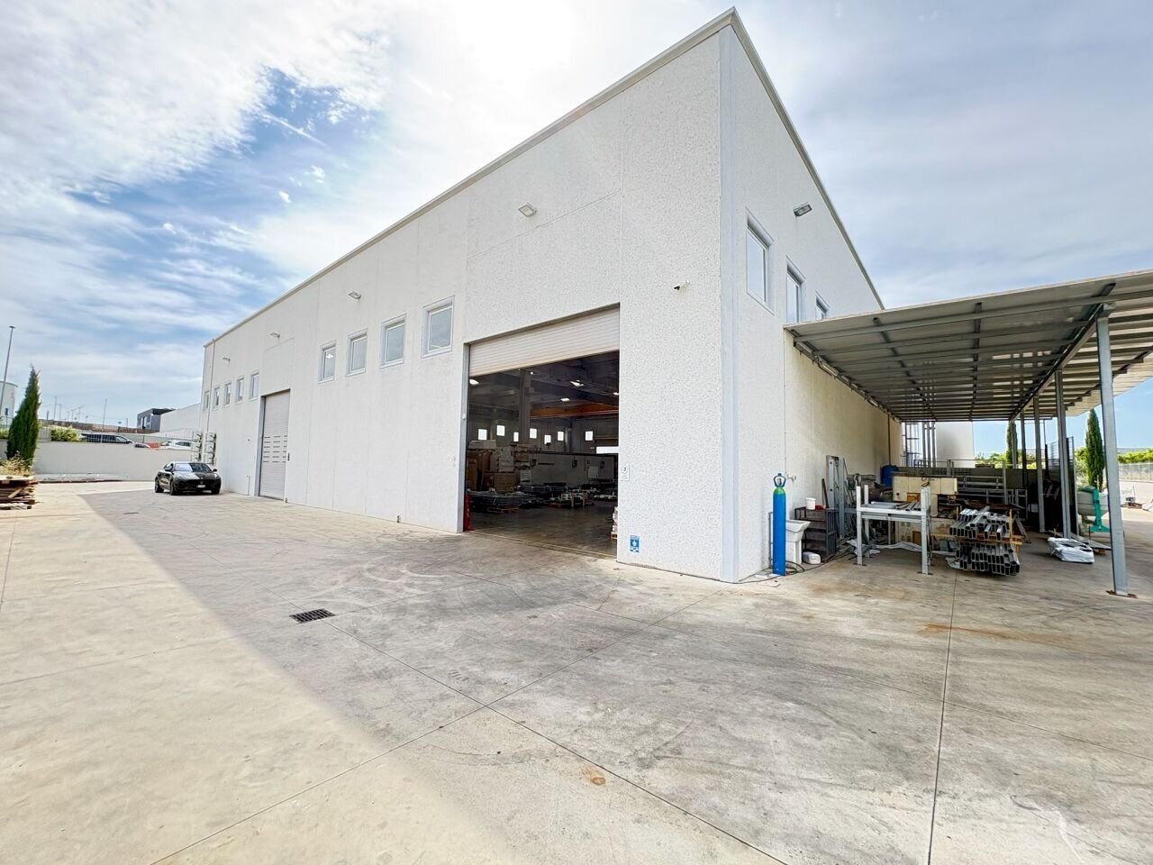 2 - Commercial Premises Via Giovanni Agusta 3/5, Guidonia Montecelio - photo 2