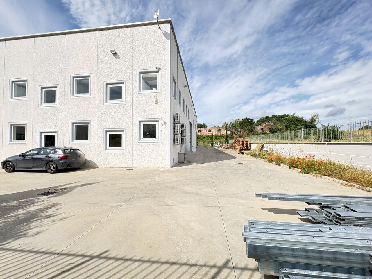 3 - Commercial Premises Via Giovanni Agusta 3/5, Guidonia Montecelio - photo 3