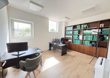 10 - Commercial Premises Via Giovanni Agusta 3/5, Guidonia Montecelio - photo 11